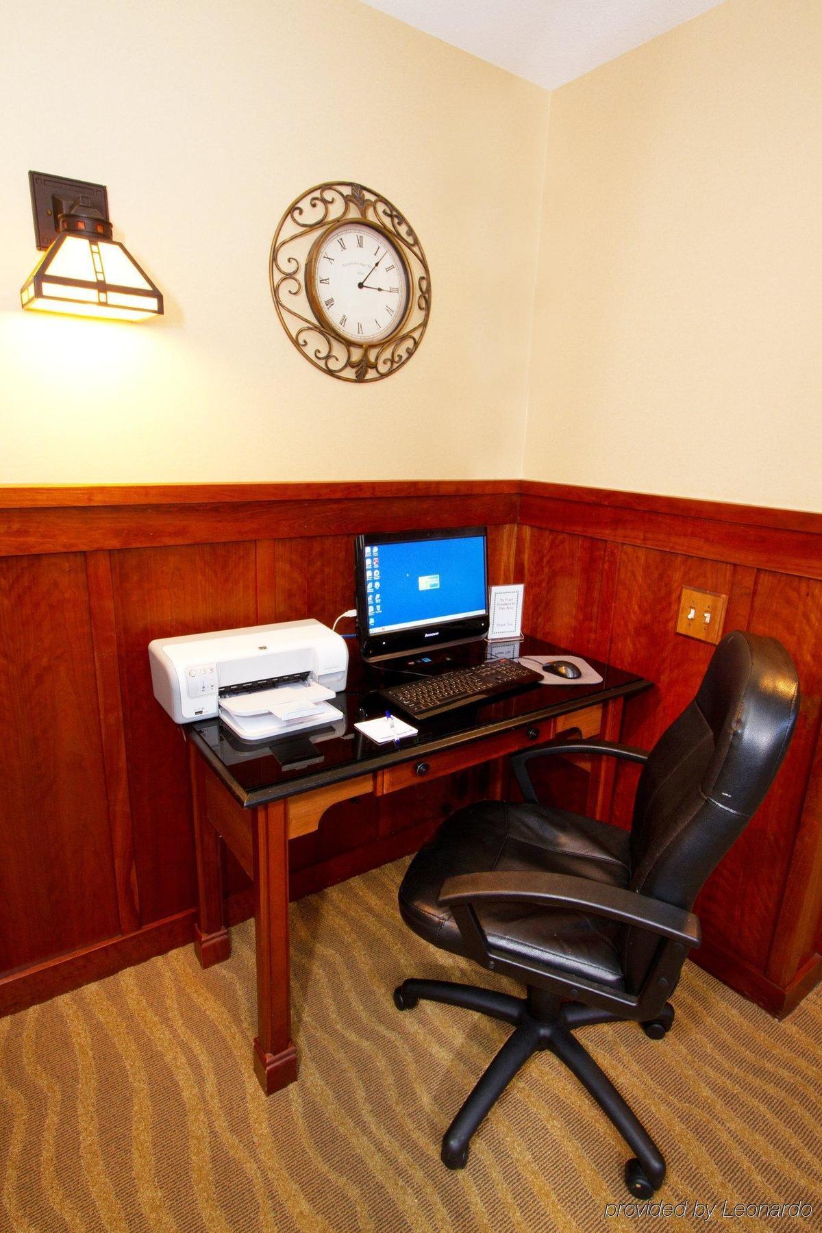 Holiday Inn Express Turlock By Ihg Kültér fotó