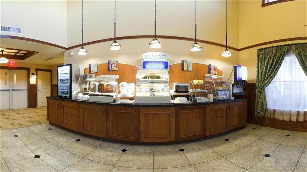 Holiday Inn Express Turlock By Ihg Kültér fotó